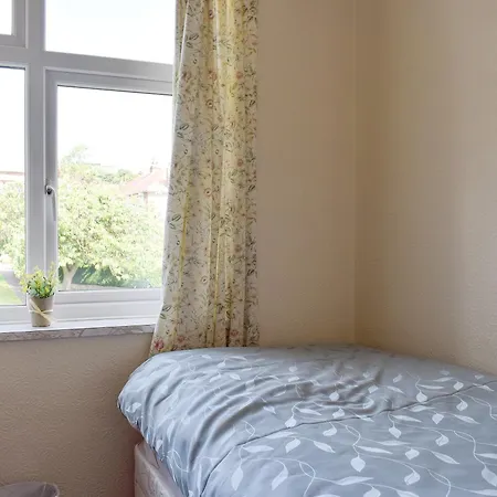 Holiday home Rose Garth *