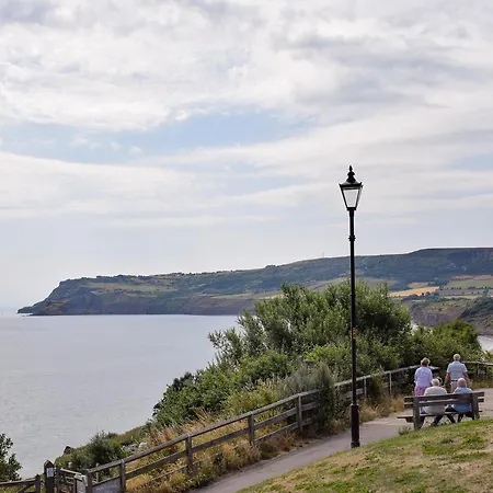 Holiday home Rose Garth Robin Hood's Bay